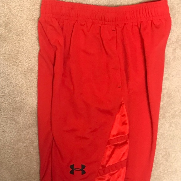 Unisex Under Armor Basketball Shorts - Picture 3 of 4
